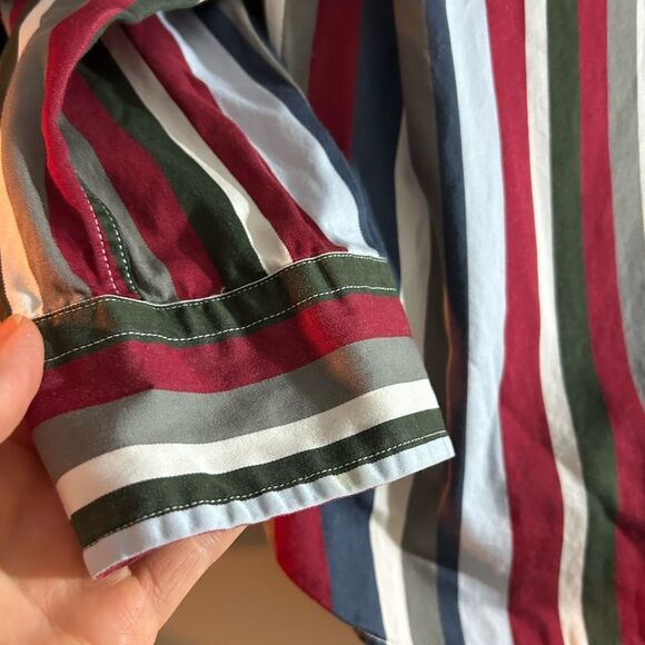 Vintage Y2K Tommy Hilfiger Red and Blue Striped Men's Shirt XL - Picture 13 of 16